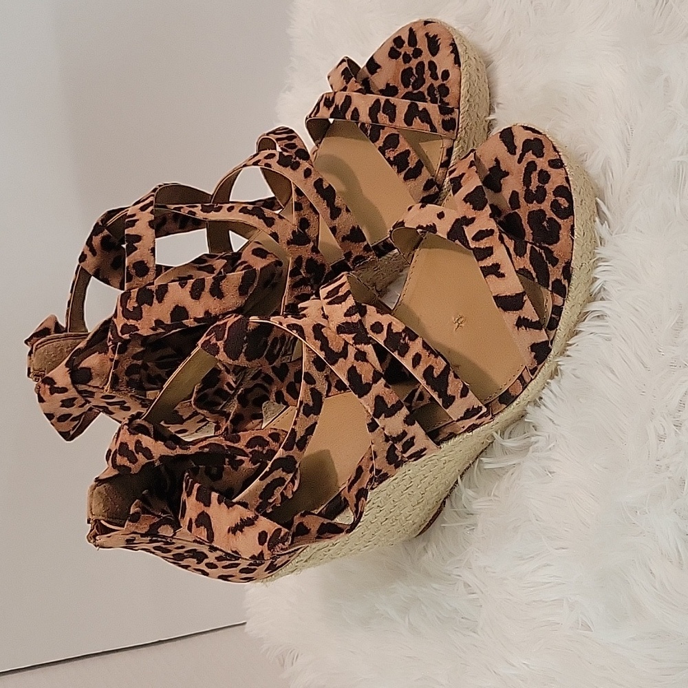 Torrid Leopard print laceup espadrille wedge women's size 11W